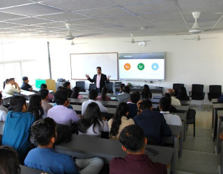 Guest Talk on HR Strategy & Leadership by Mr. Suresh Amin 